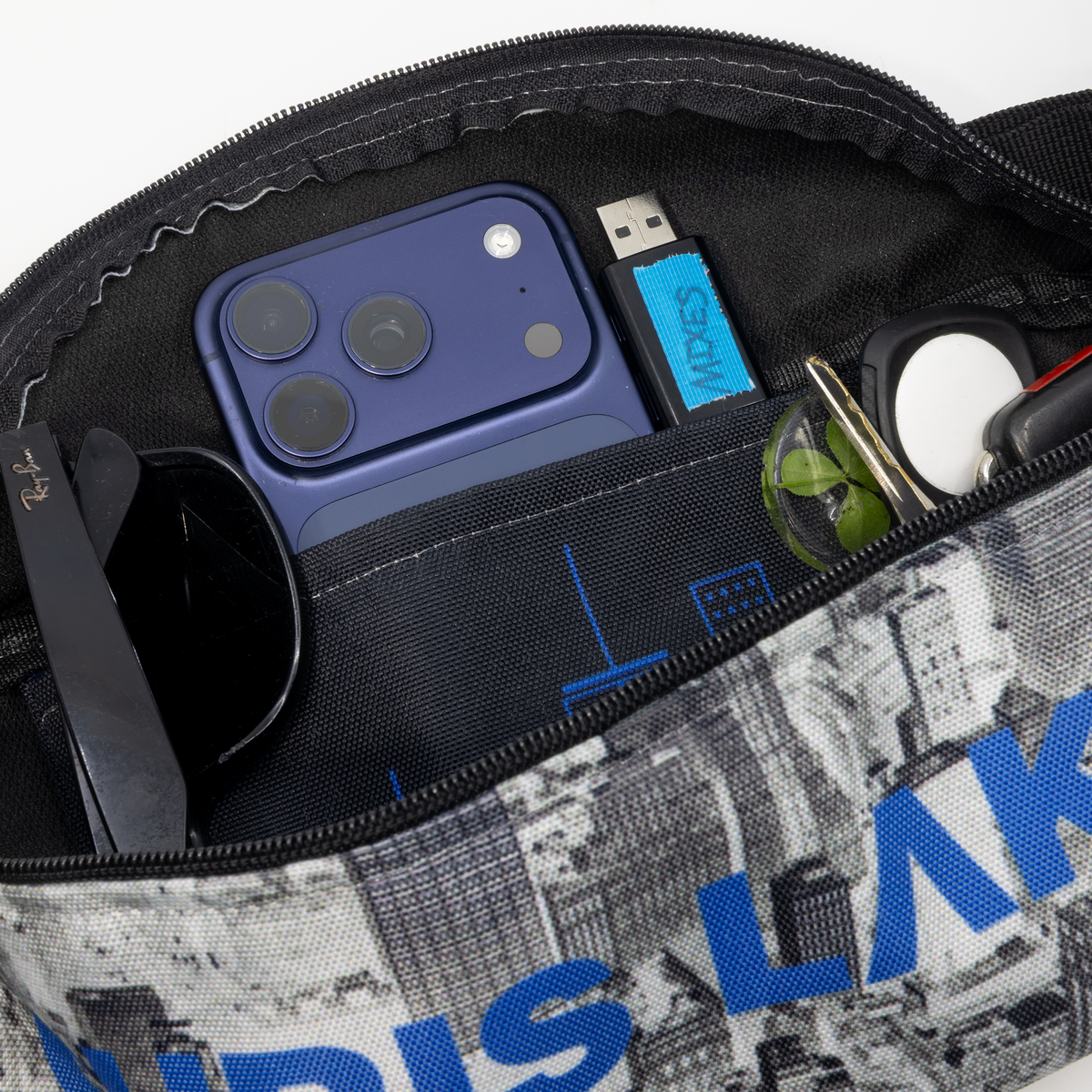 Official Chris Lake NEW YORK '26 - FANNY PACK - SKYLINE, detail view 5