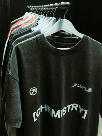 [CHEMISTRY] ESSENTIALS TEE