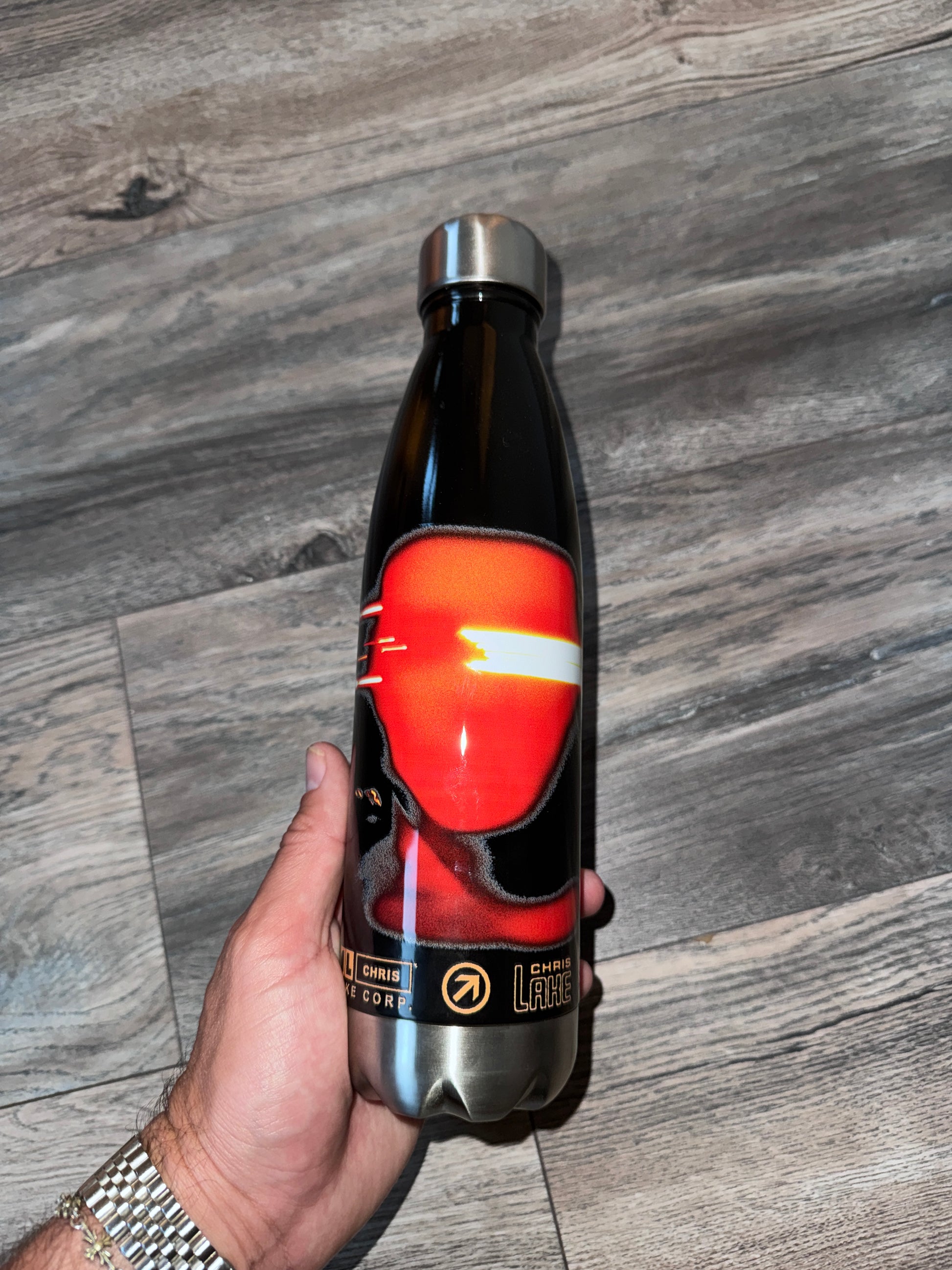 IMH 17 oz bottle lifestyle image